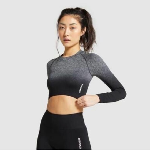 Gymshark Ombré Crop Top - Picture 5 of 9